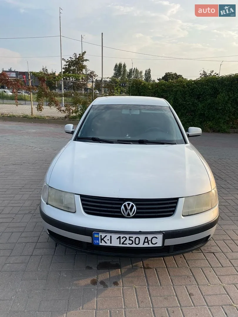 Volkswagen Passat, 2000