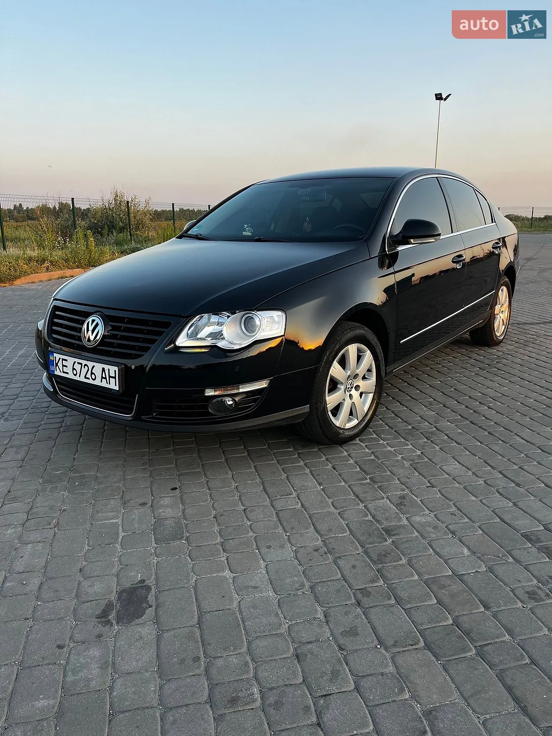 Volkswagen Passat 2008 — 1