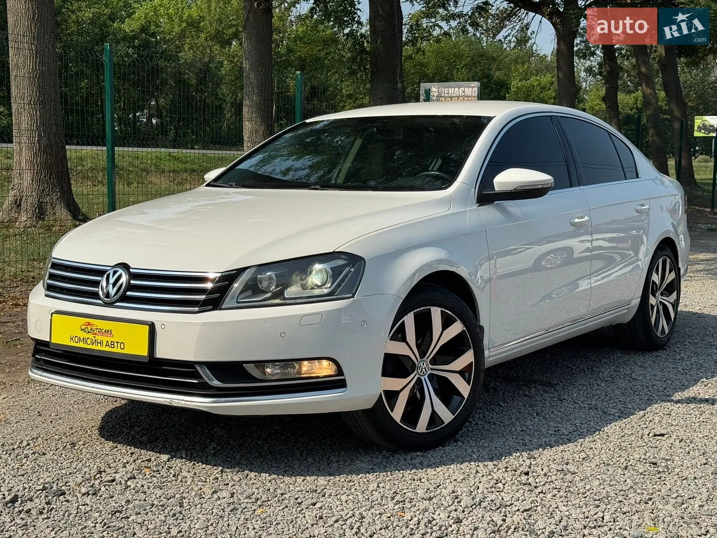 Volkswagen Passat, 2011