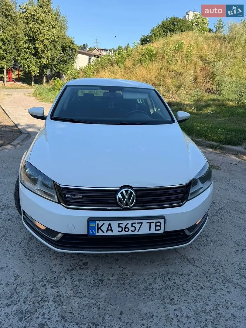 Volkswagen Passat, 2013