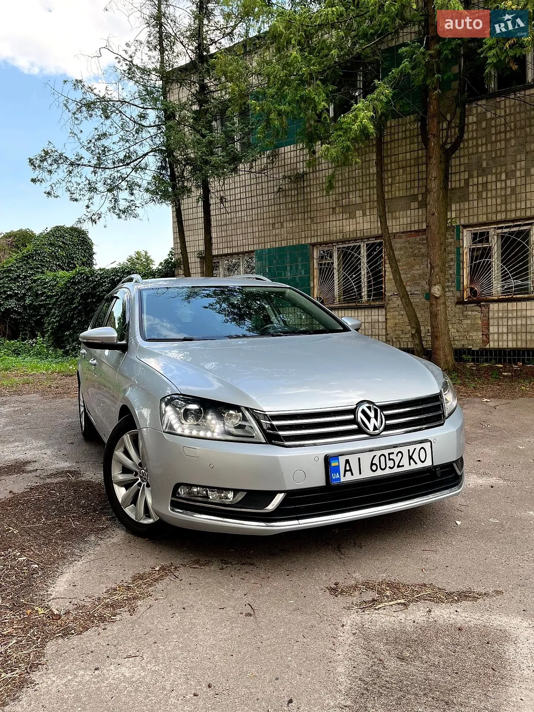 Volkswagen Passat, 2011