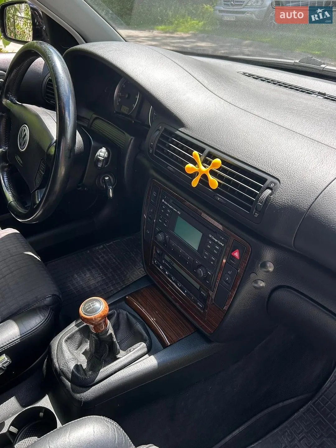Volkswagen Passat, 2003