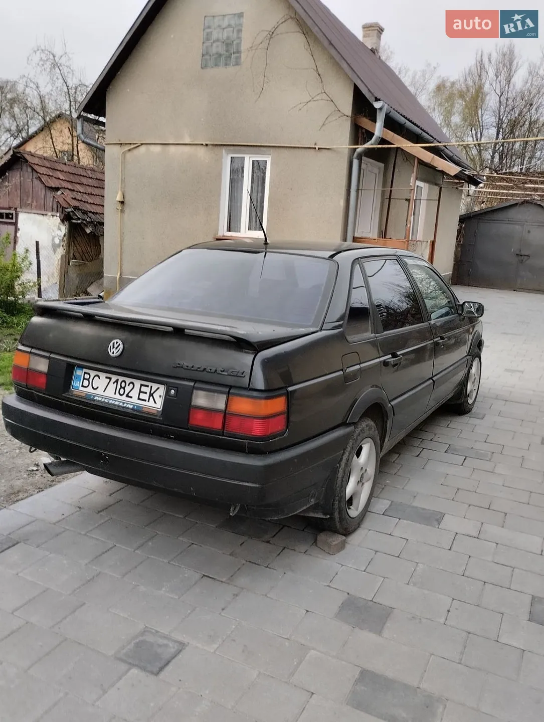 Volkswagen Passat, 1989