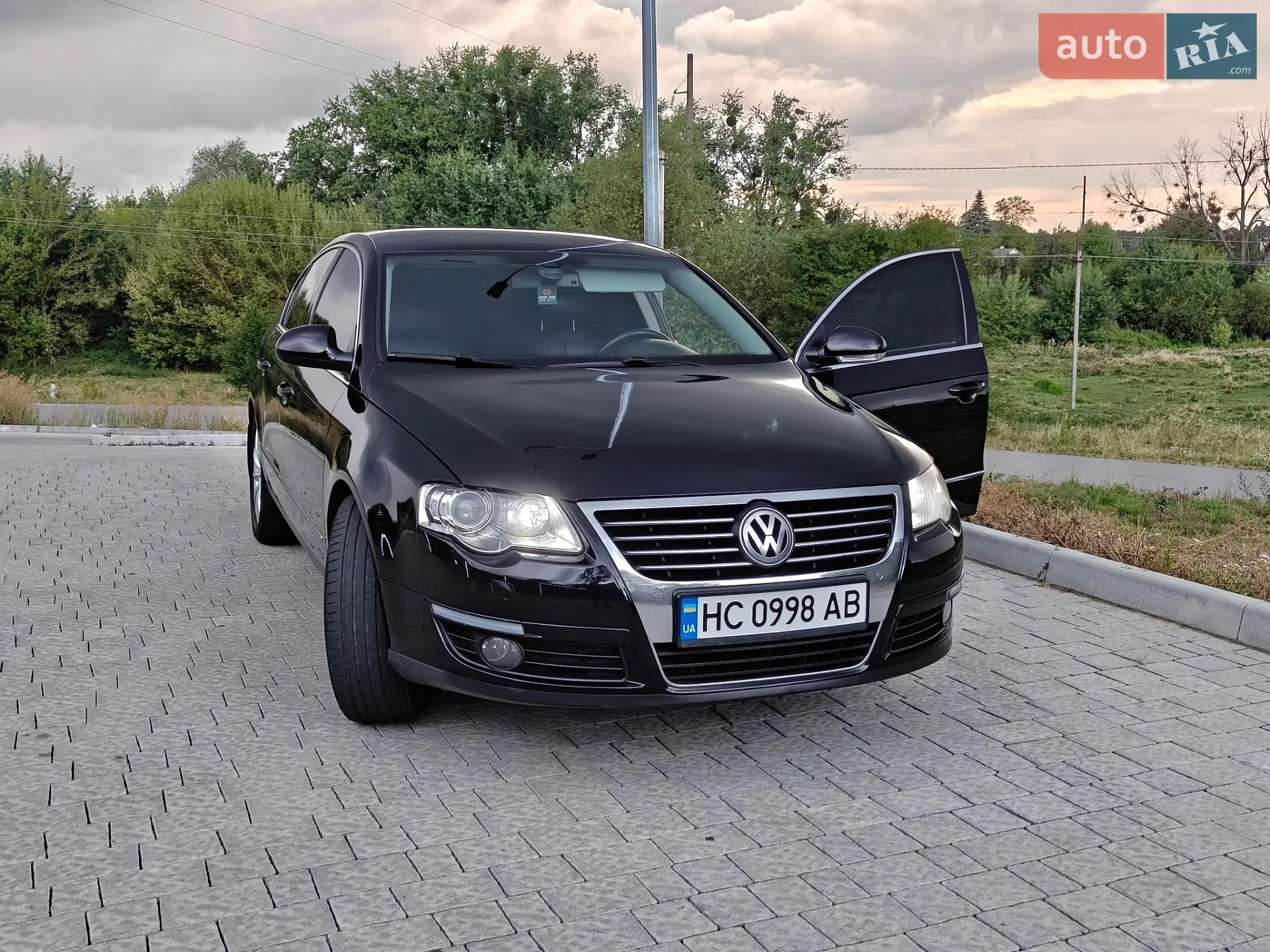 Volkswagen Passat, 2009