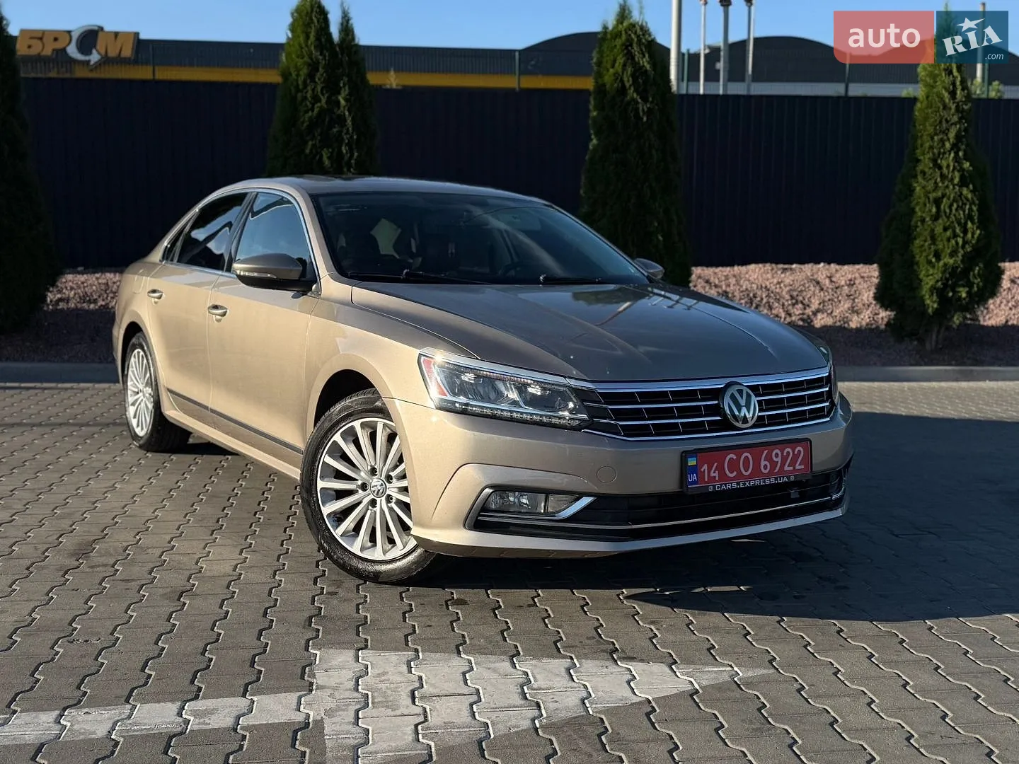 Volkswagen Passat, 2016
