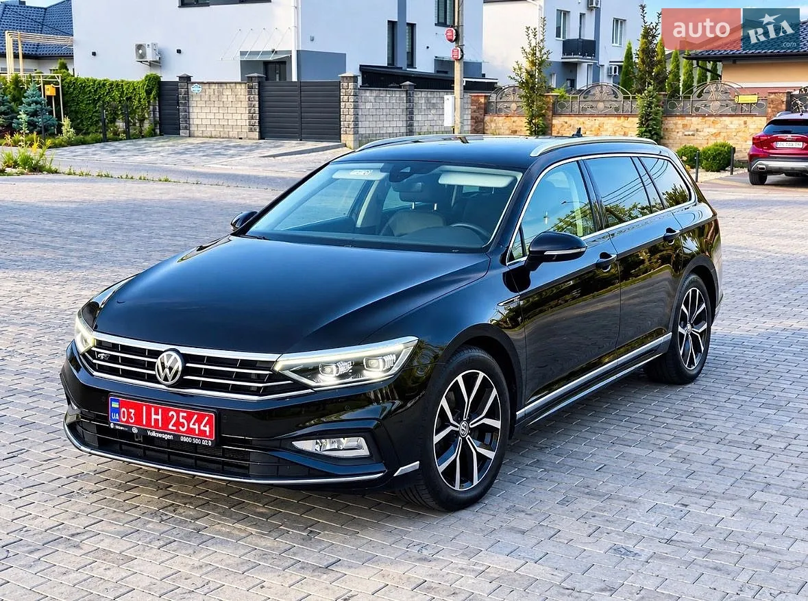 Volkswagen Passat, 2020