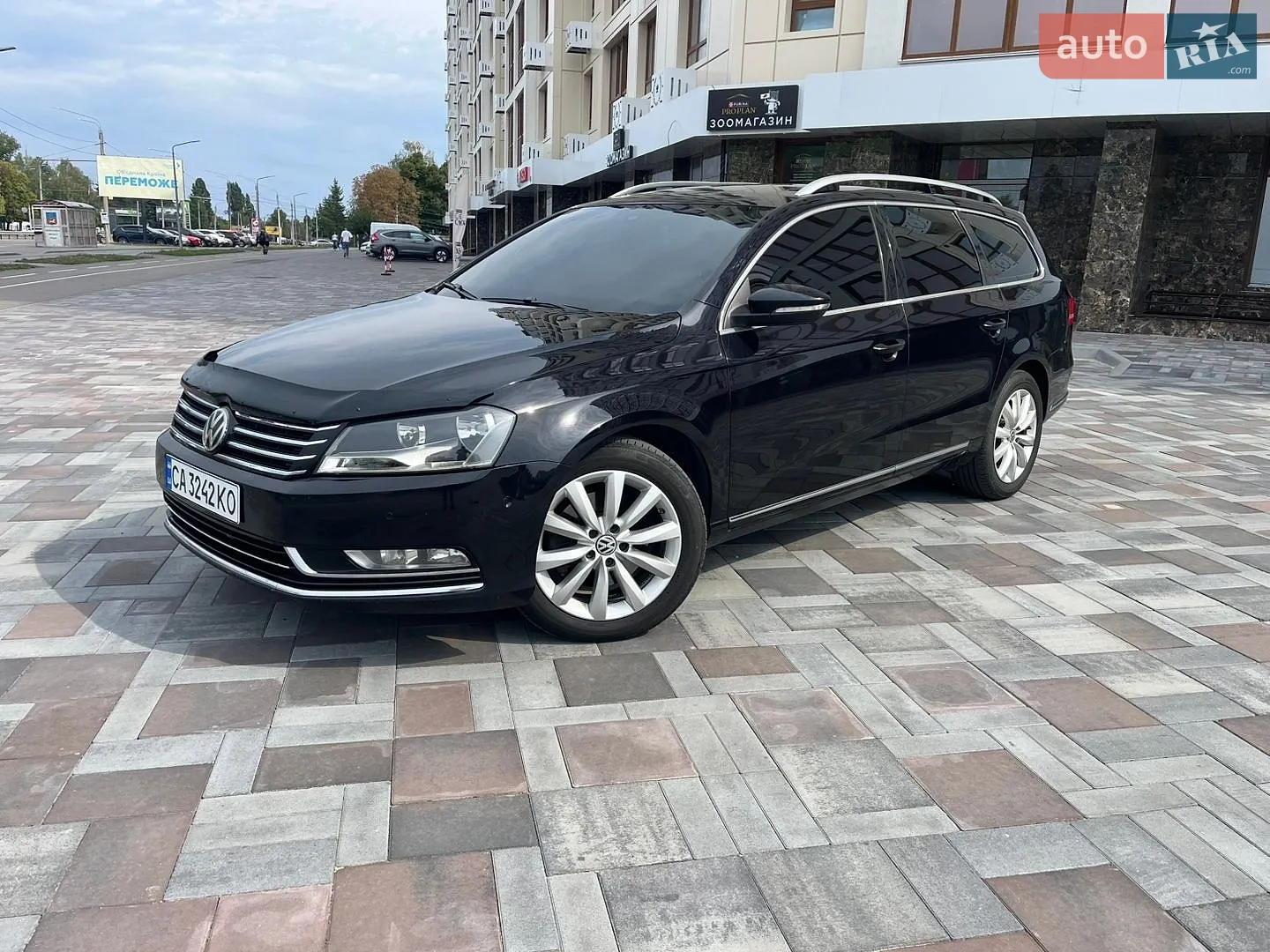 Volkswagen Passat, 2011