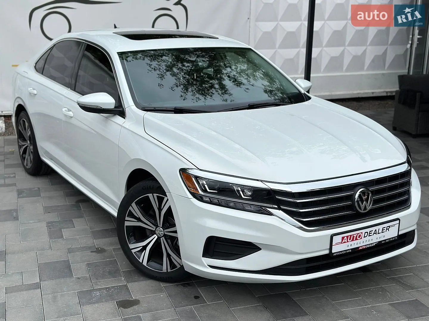 Volkswagen Passat, 2022