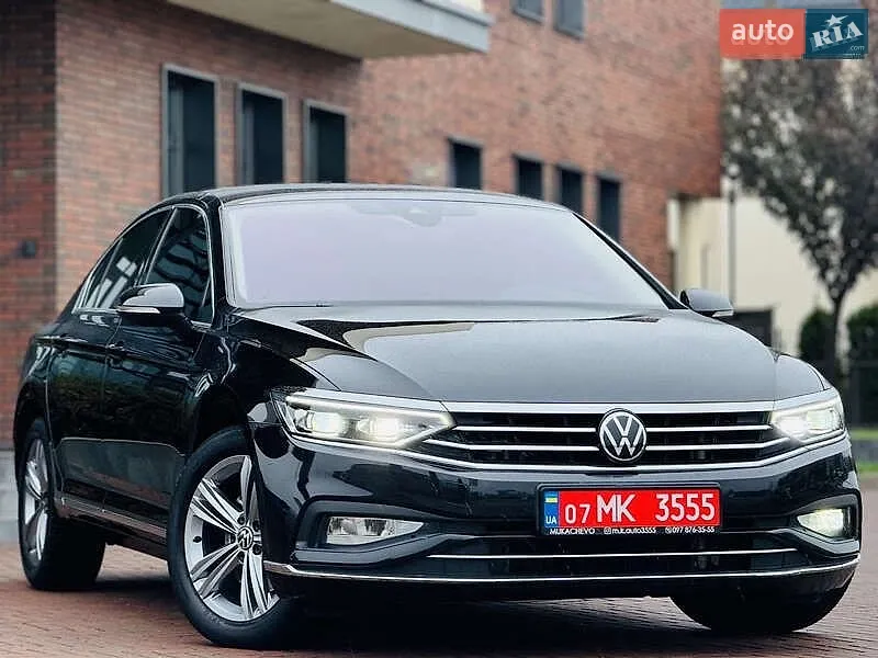 Volkswagen Passat, 2020