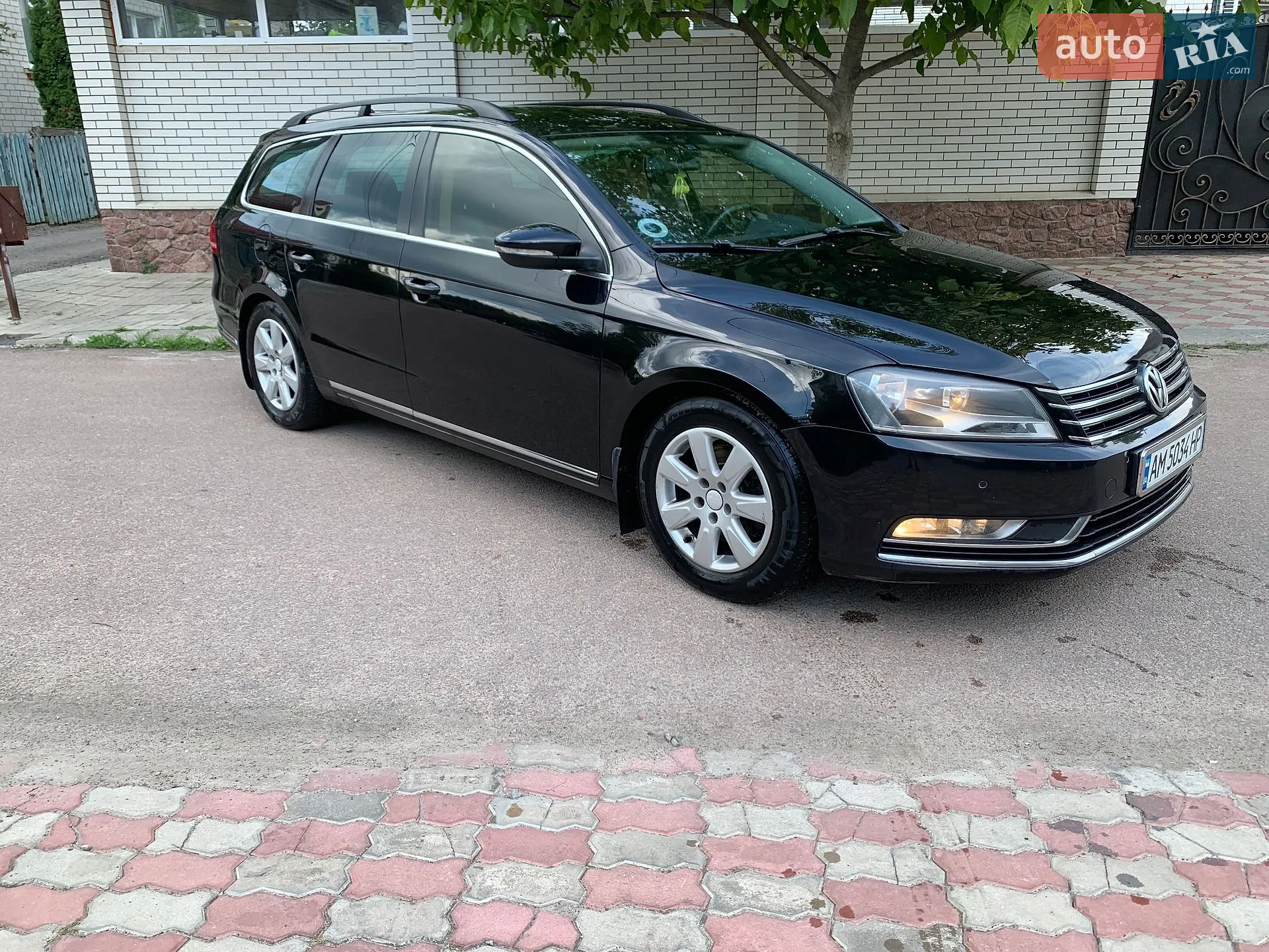 Volkswagen Passat, 2011