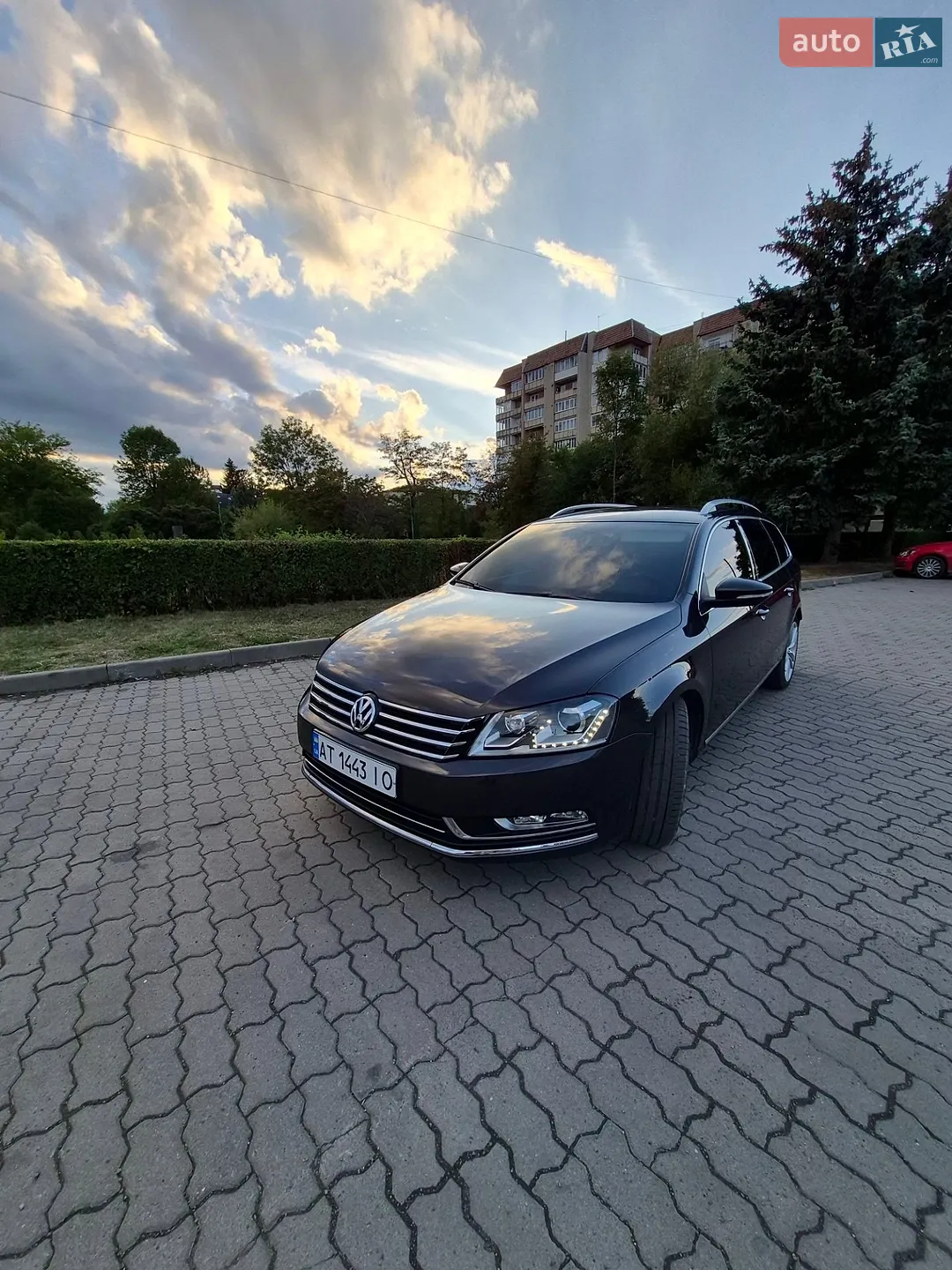 Volkswagen Passat, 2011