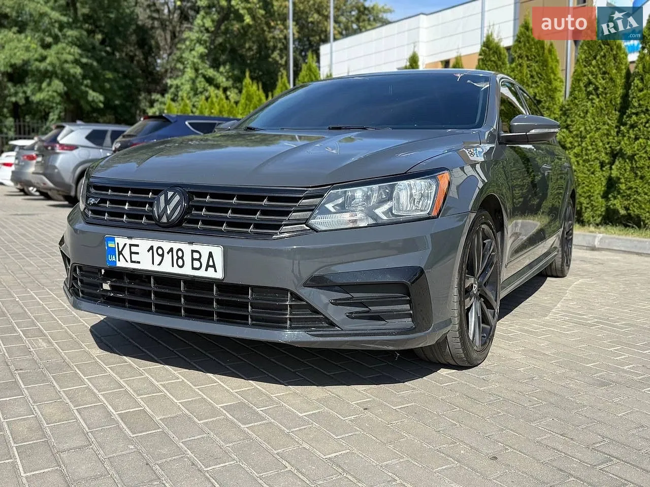 Volkswagen Passat 2016 — 1