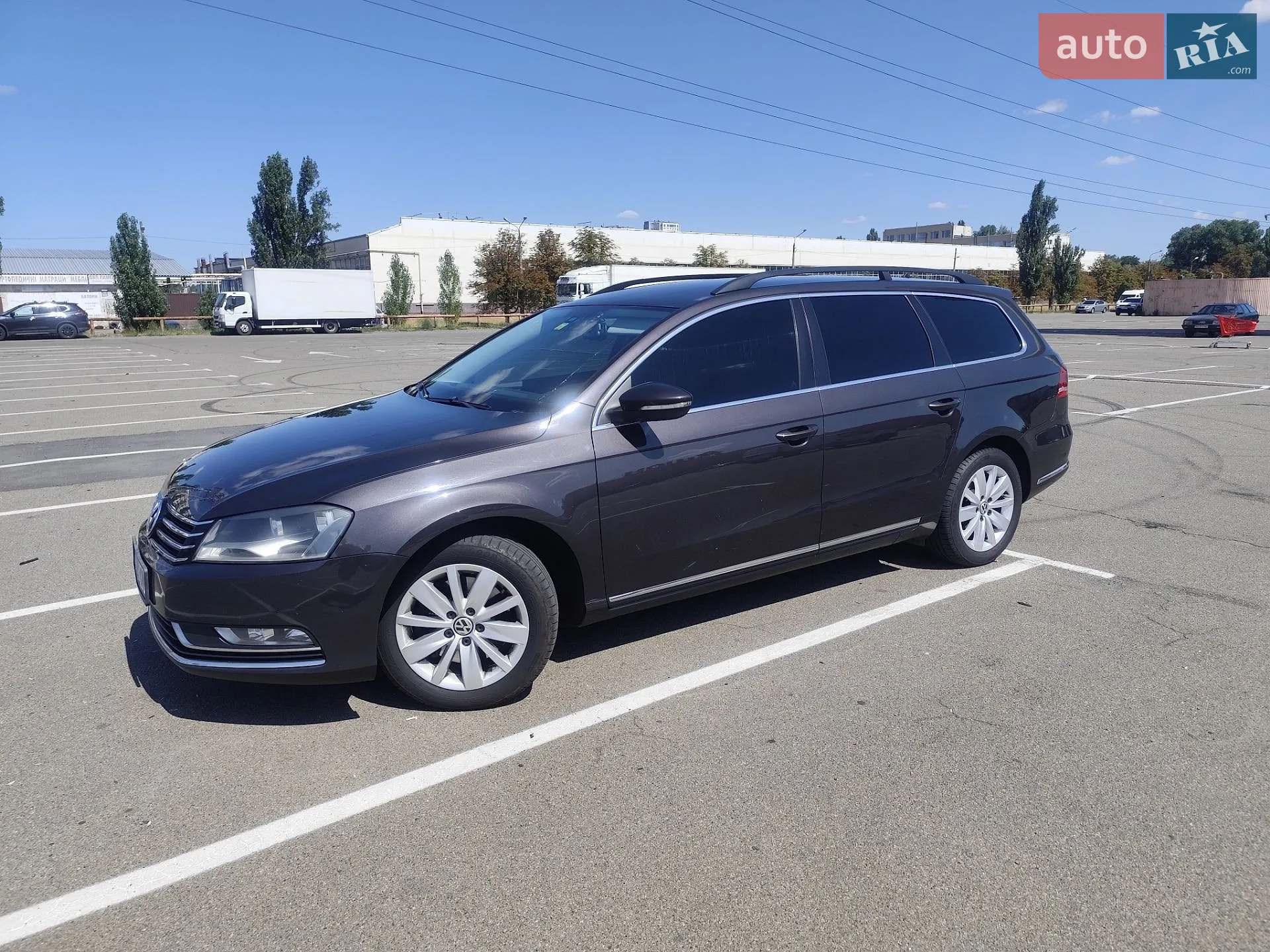 Volkswagen Passat, 2011