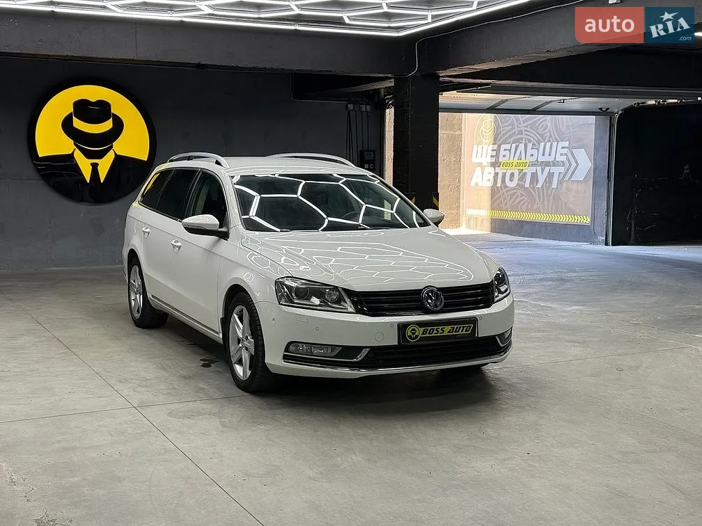 Volkswagen Passat, 2011