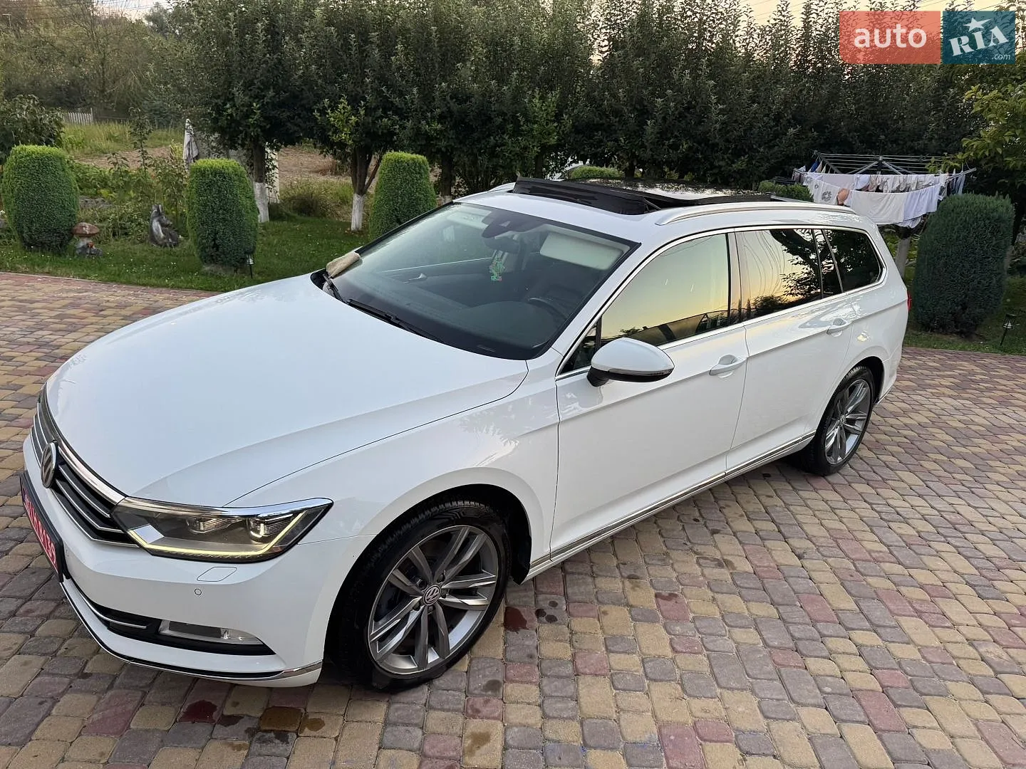 Volkswagen Passat, 2016