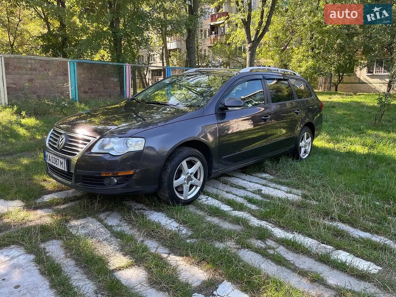 Volkswagen Passat, 2010