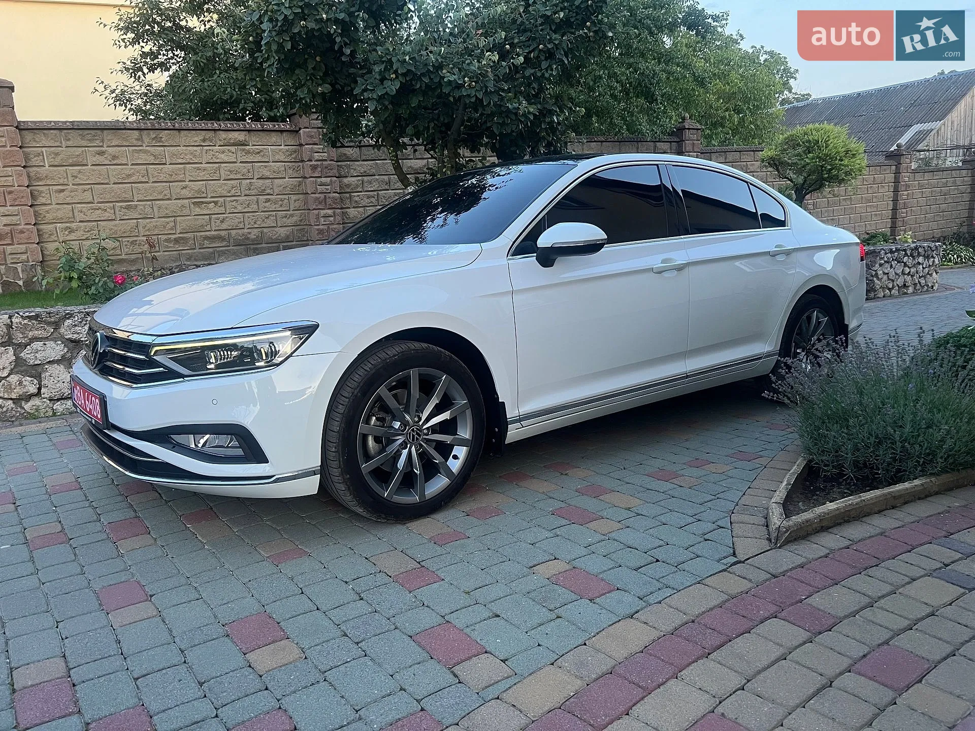 Volkswagen Passat, 2021