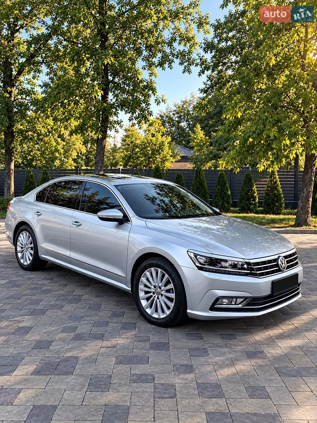 Volkswagen Passat, 2016