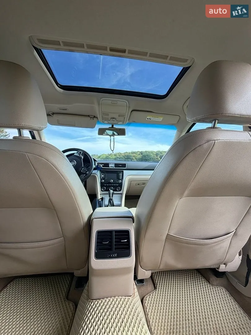 Volkswagen Passat, 2012