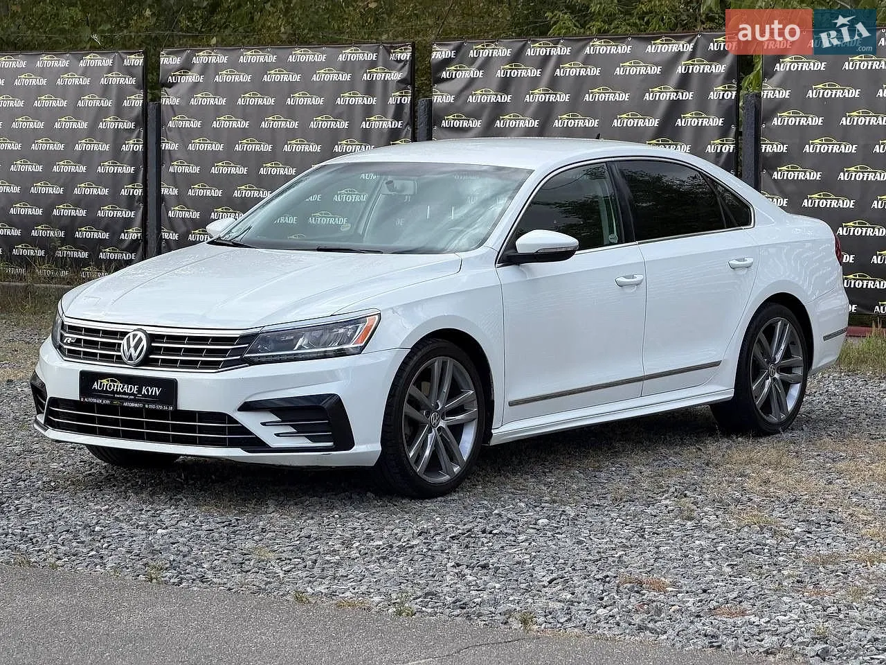 Volkswagen Passat, 2016