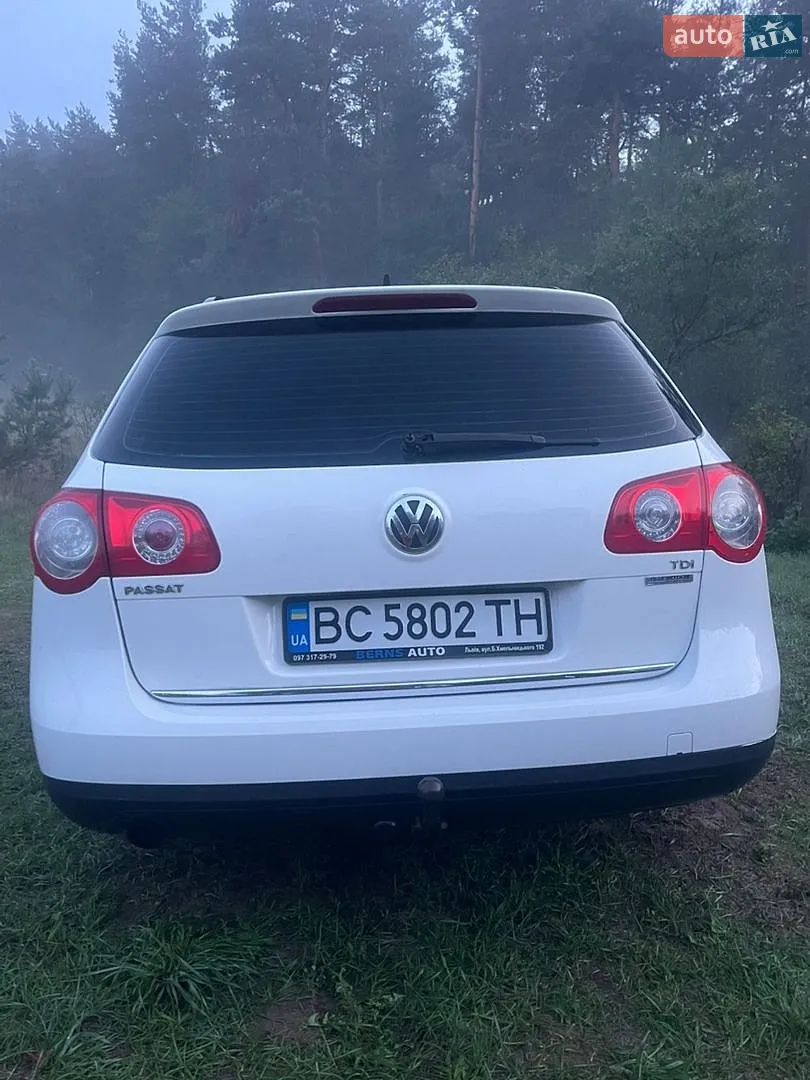 Volkswagen Passat, 2010