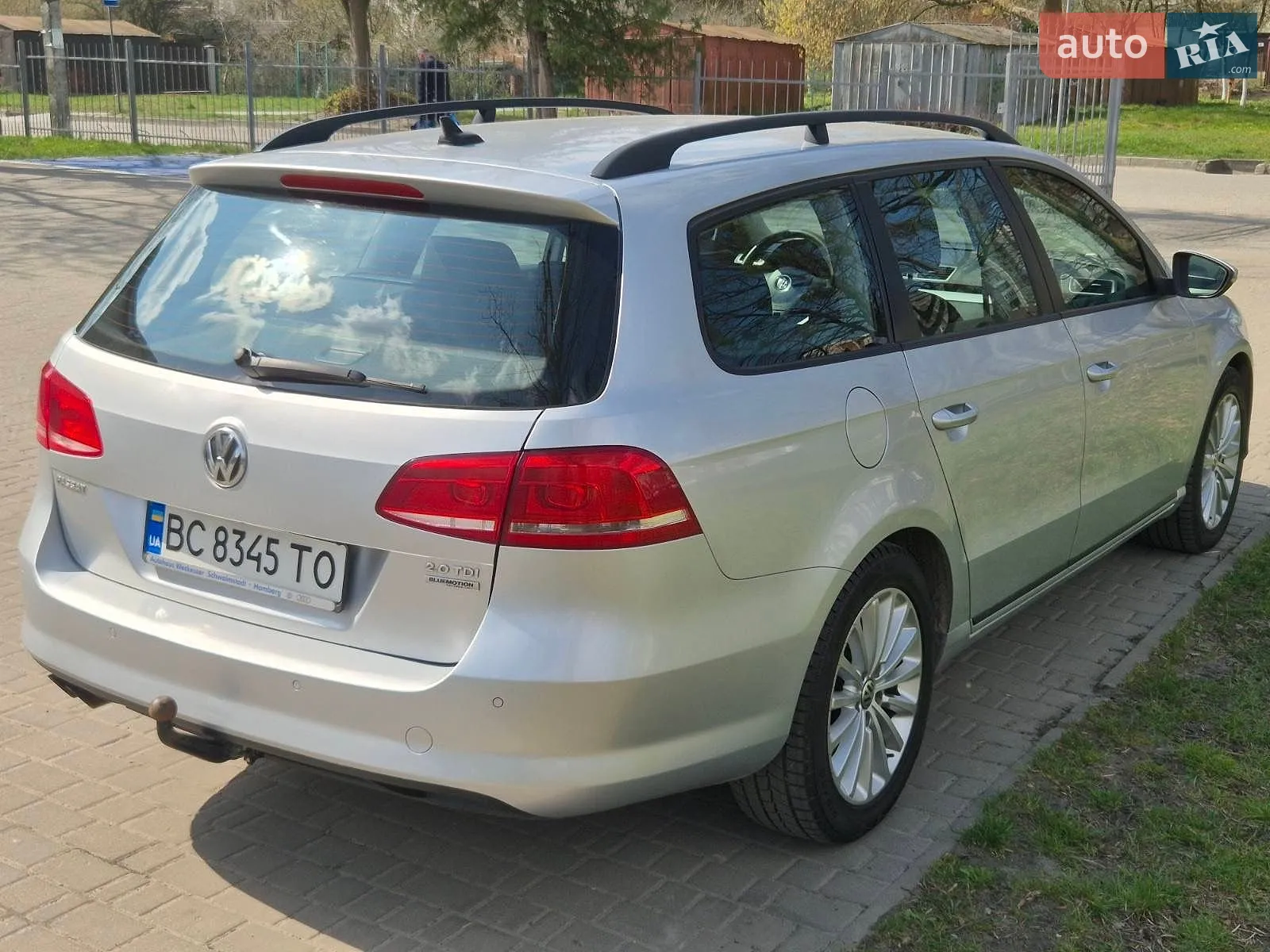 Volkswagen Passat, 2011