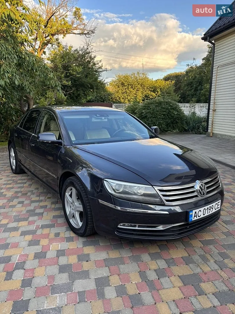 Volkswagen Phaeton, 2012