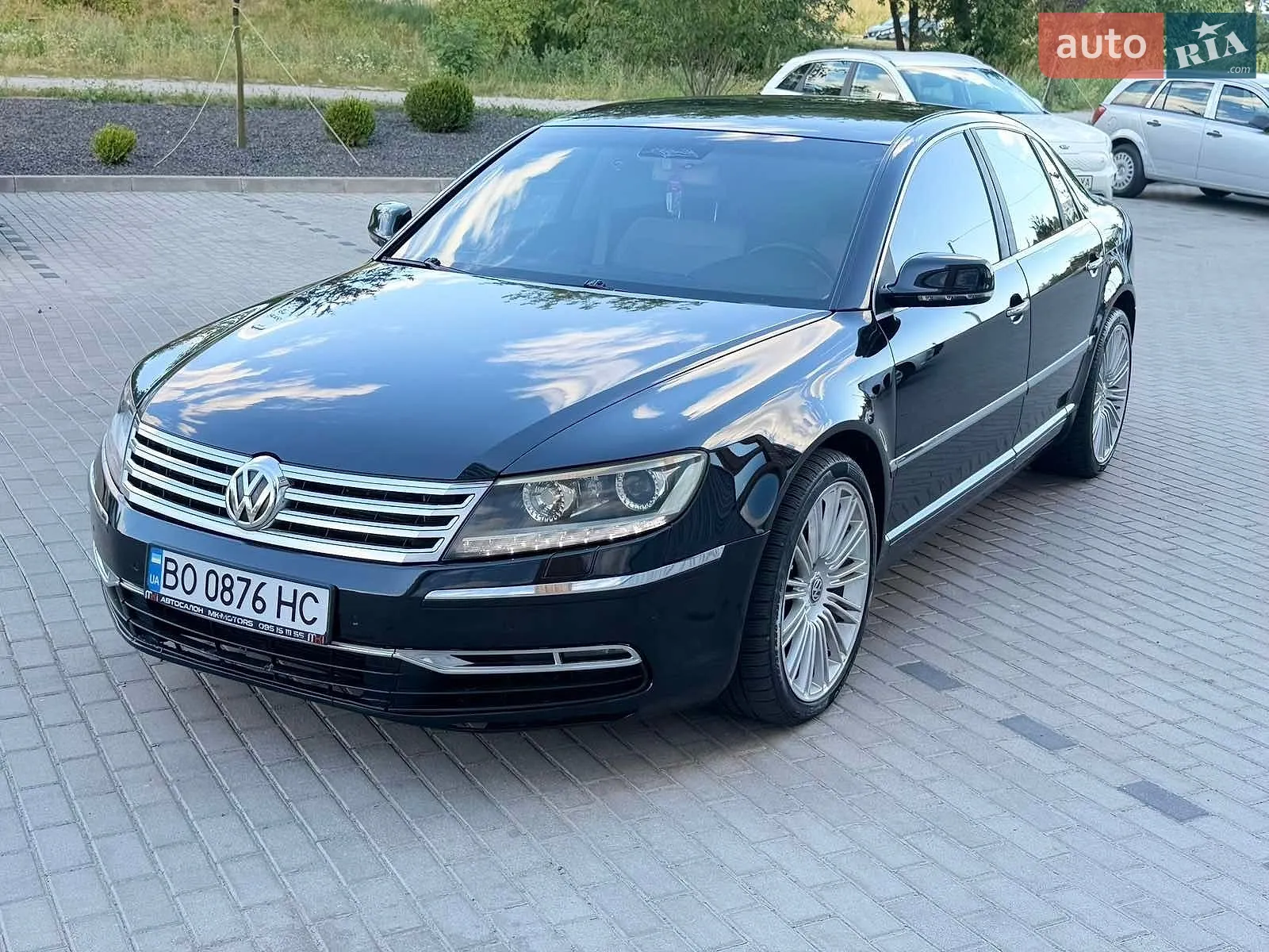 Volkswagen Phaeton, 2010