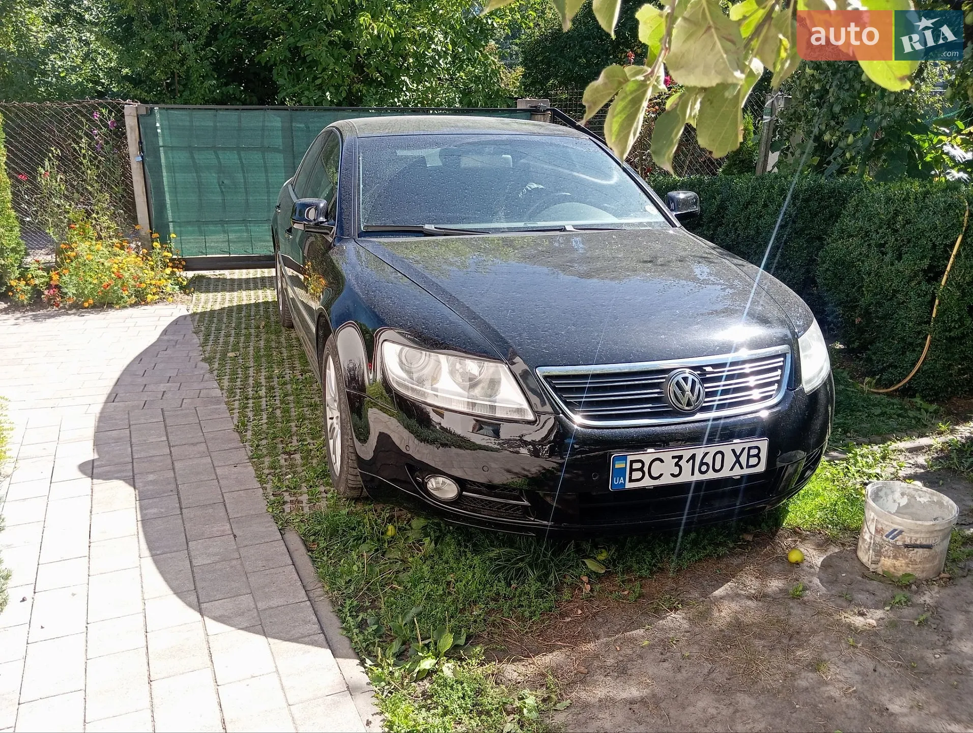 Volkswagen Phaeton, 2005