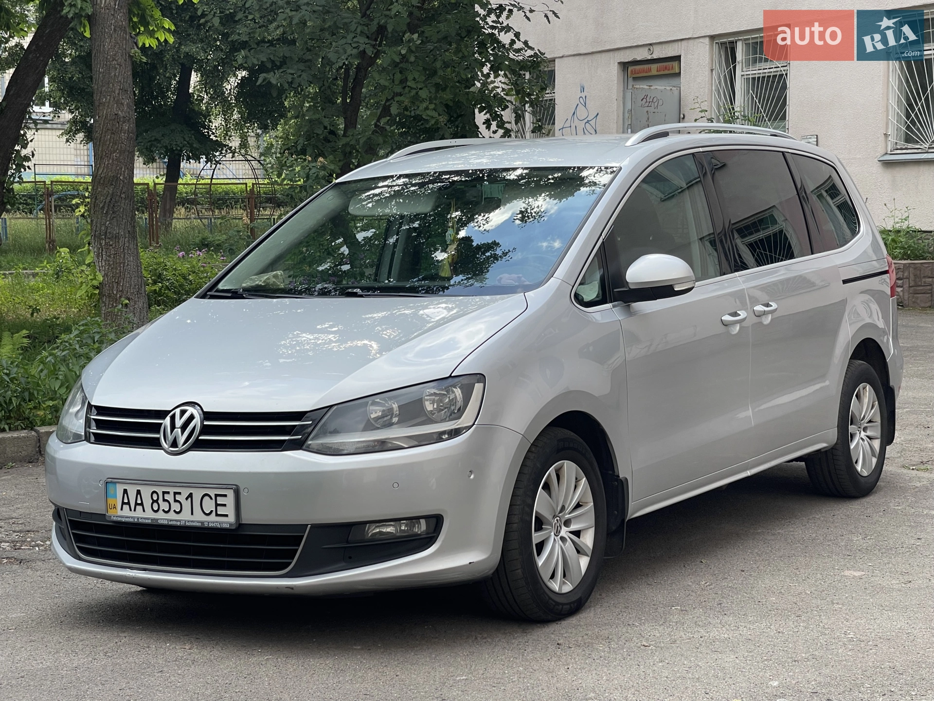 Volkswagen Sharan, 2011