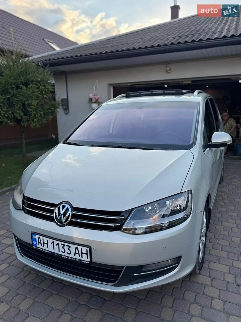 Volkswagen Sharan, 2011