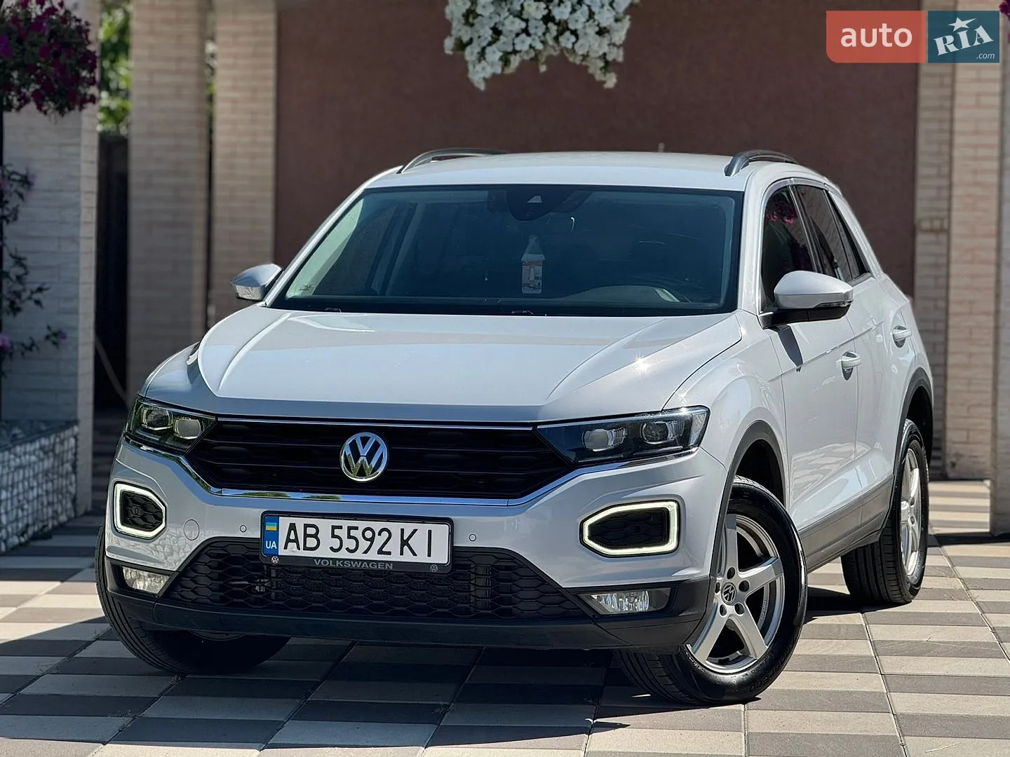 Volkswagen T-Roc, 2018