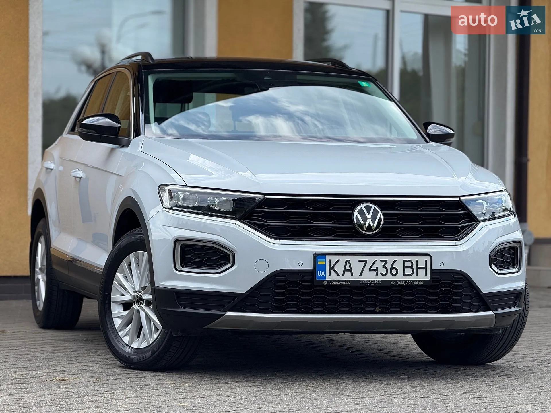 Volkswagen T-Roc 2020 — 1