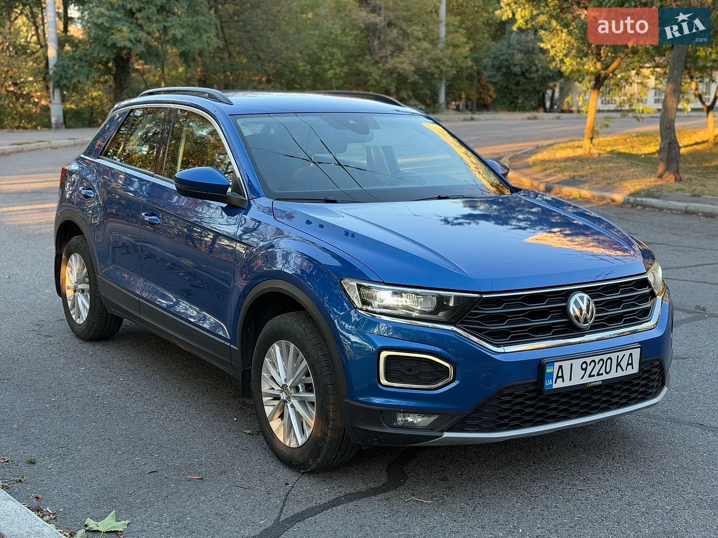 Volkswagen T-Roc, 2019
