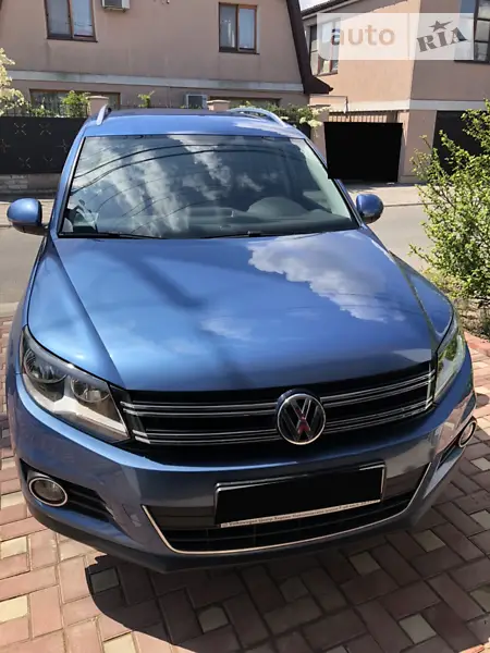 Volkswagen Tiguan, 2012