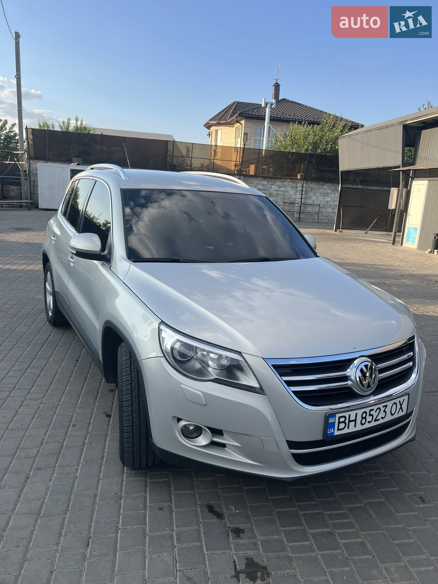 Volkswagen Tiguan, 2010