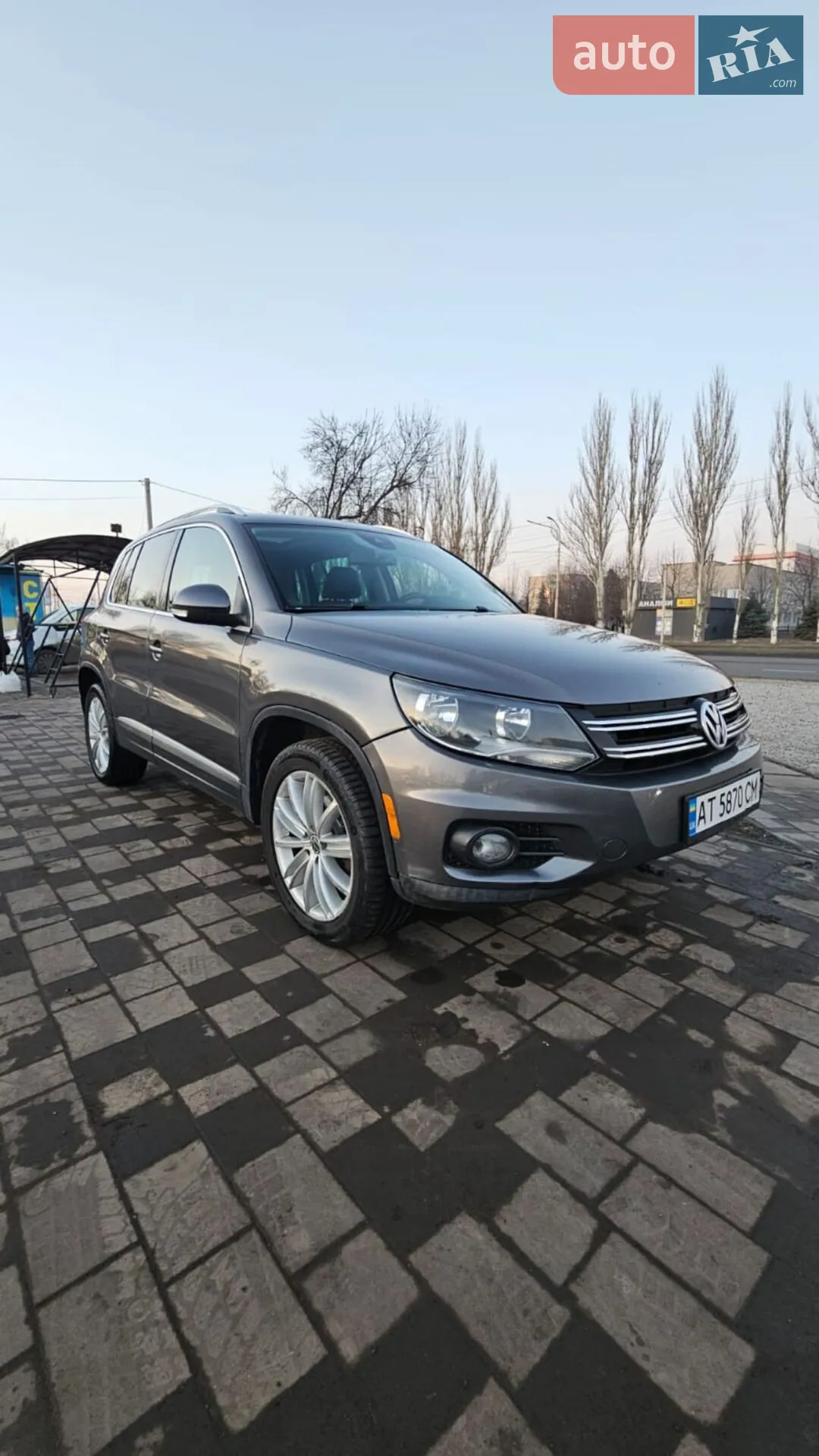 Volkswagen Tiguan, 2011