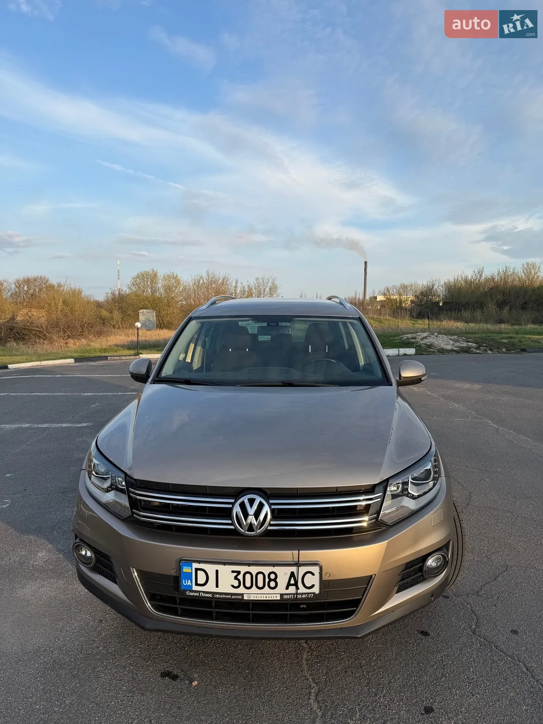 Volkswagen Tiguan, 2012