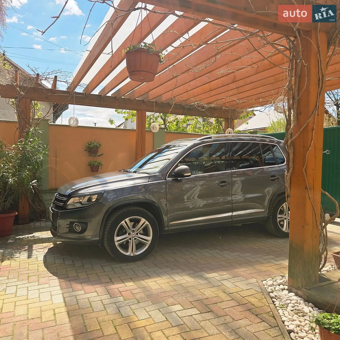Volkswagen Tiguan, 2014