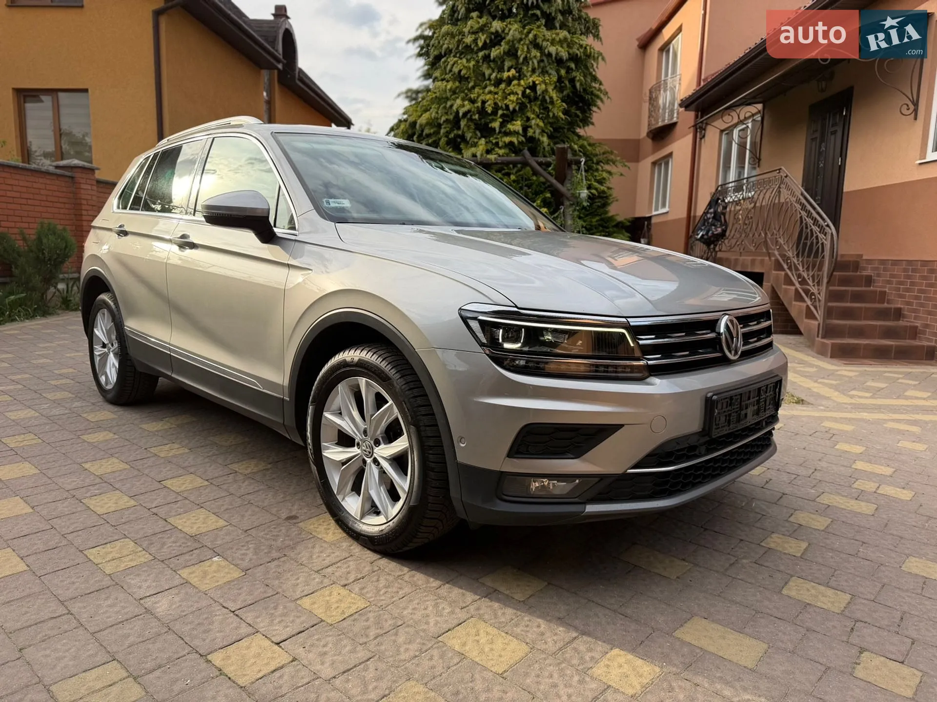 Volkswagen Tiguan, 2020