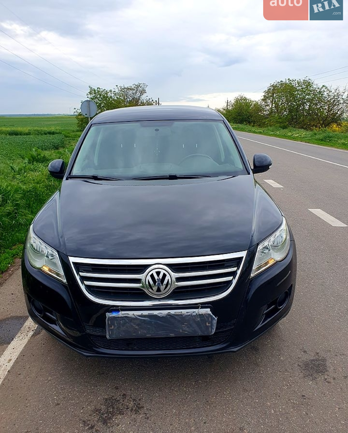 Volkswagen Tiguan, 2011
