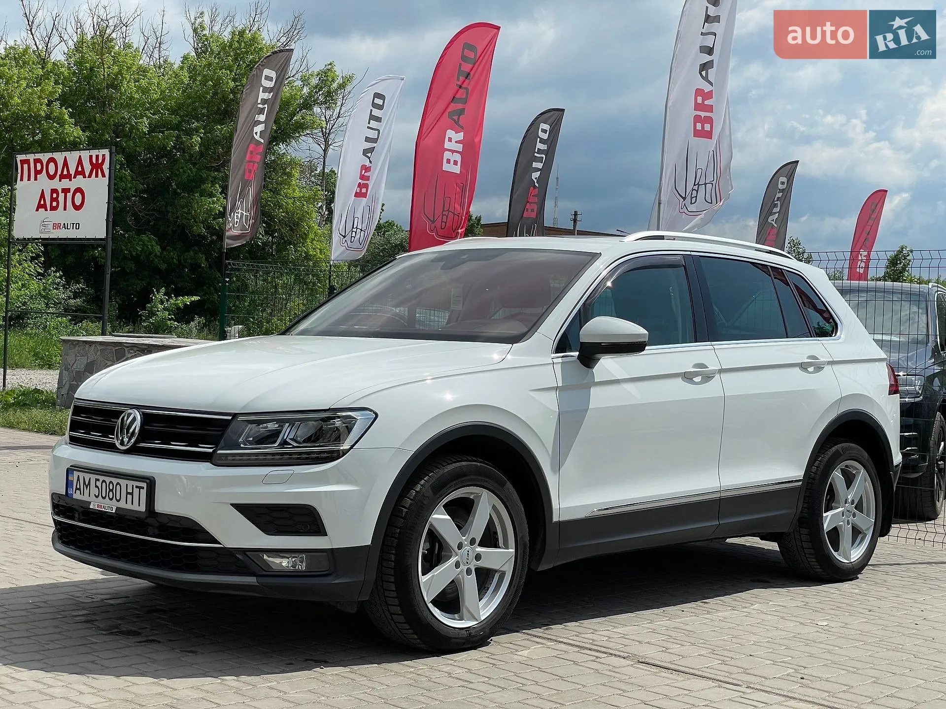 Volkswagen Tiguan, 2019