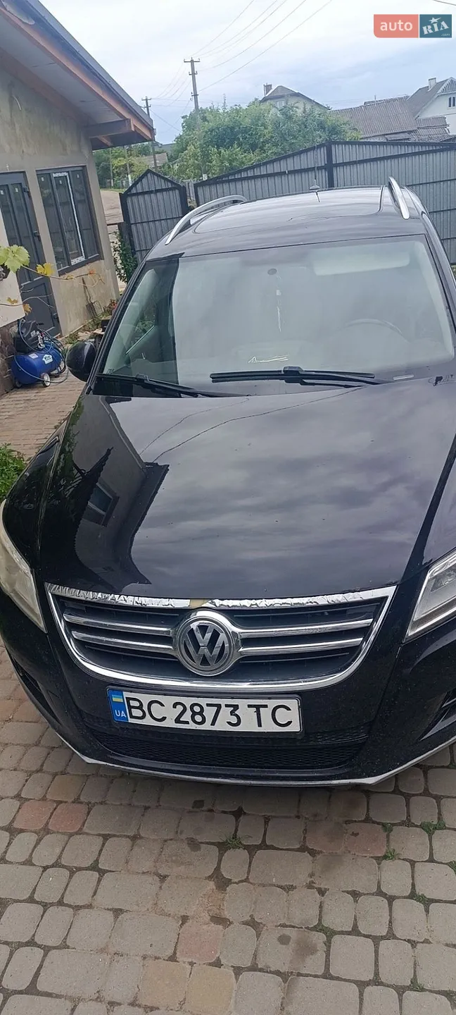 Volkswagen Tiguan, 2010