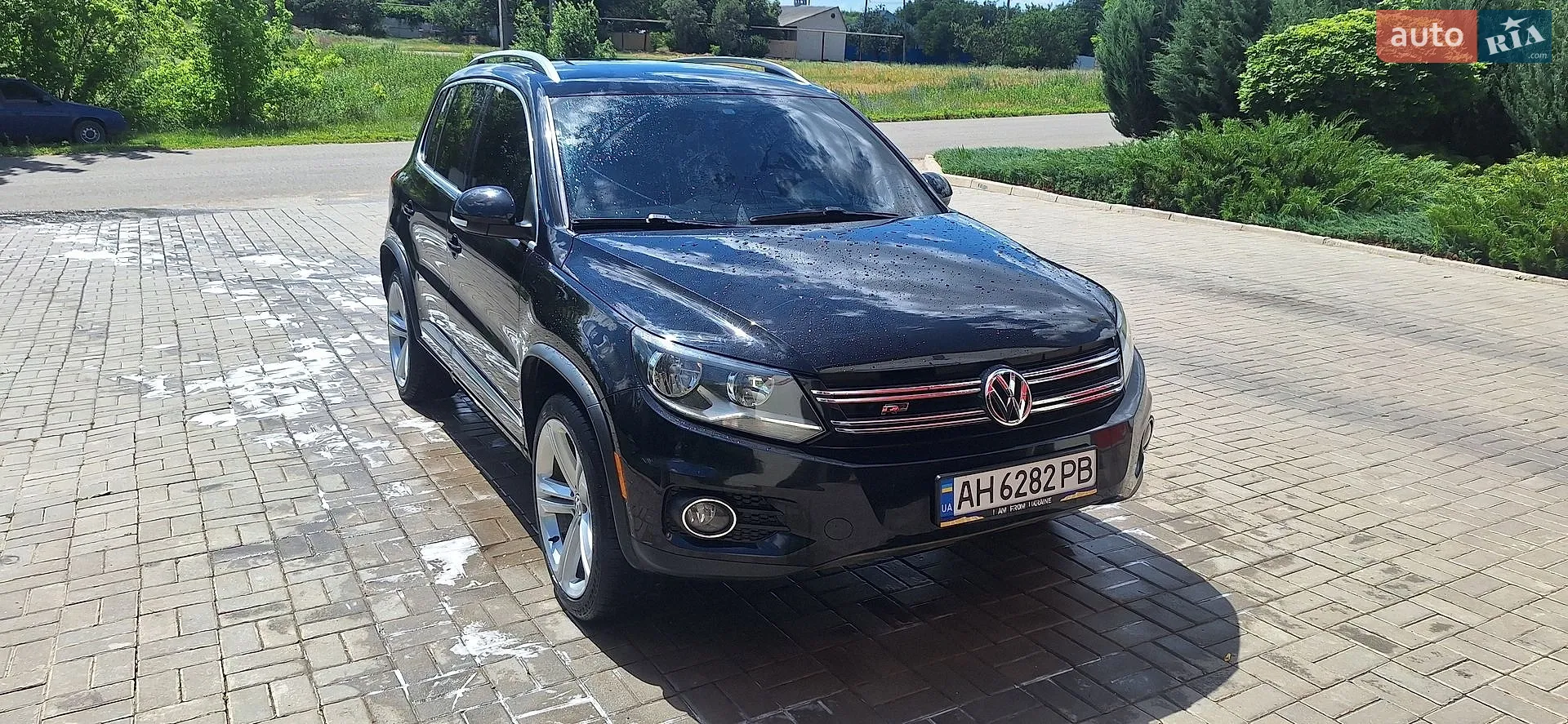 Volkswagen Tiguan, 2015