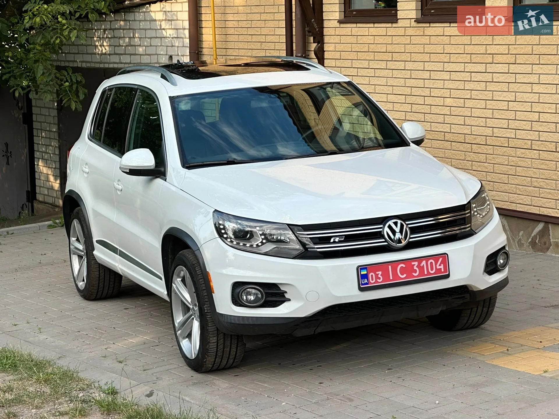 Volkswagen Tiguan, 2014