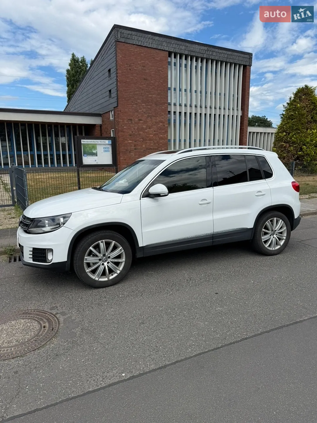 Volkswagen Tiguan, 2014