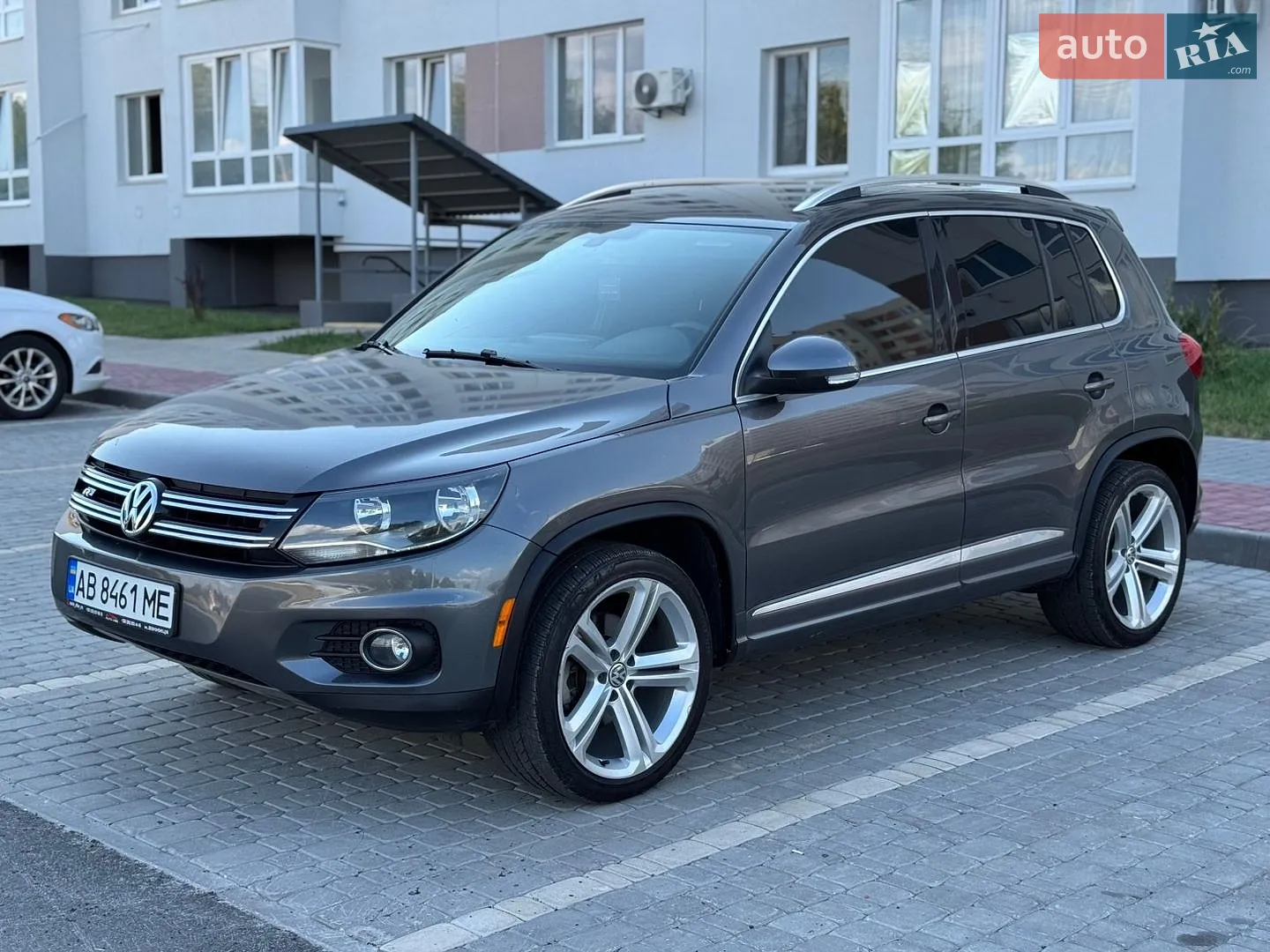 Volkswagen Tiguan, 2016