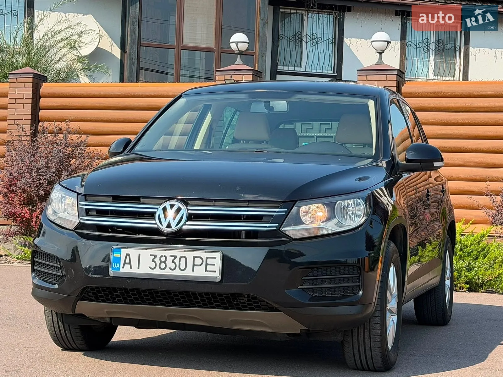 Volkswagen Tiguan, 2012