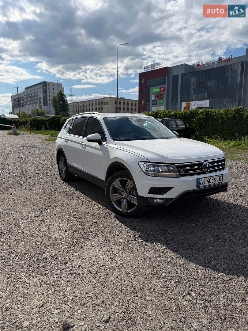 Volkswagen Tiguan, 2020