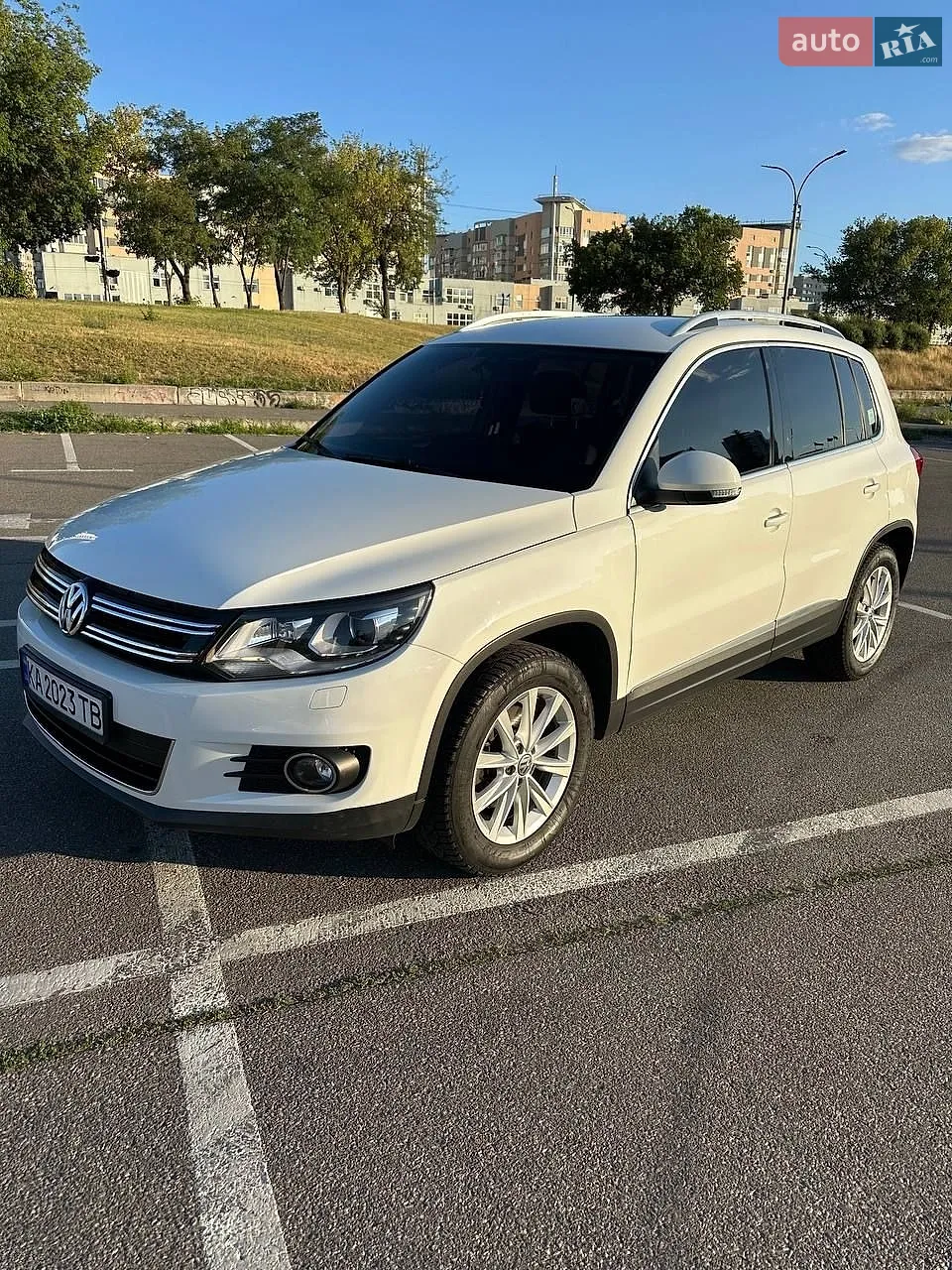 Volkswagen Tiguan, 2015